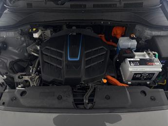 Hyundai Kona 39kWh Premium (10.5kW Charger) (136 ps) - LED - REVERSE CAM - NA