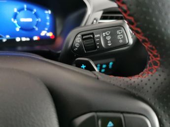 Ford Kuga 1.5 EcoBlue ST-Line X Edition (120 ps) - CARPLAY - KEYLESS ENTRY