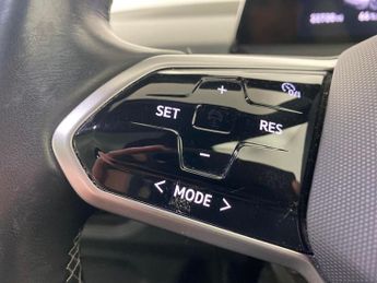 Volkswagen ID.3 Pro 58kWh Family (145 ps) - COMFORT PACK - BLUETOOTH - PARK SENS