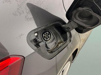 Volkswagen ID.3 Pro 58kWh Family (145 ps) - COMFORT PACK - BLUETOOTH - PARK SENS