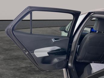 Volkswagen ID.3 Pro 58kWh Family (145 ps) - COMFORT PACK - BLUETOOTH - PARK SENS