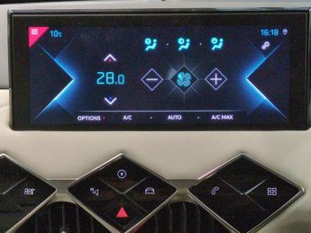 DS Automobiles DS 3 Crossback E-TENSE 50kWh Ultra Prestige Crossback (136 ps) - LED - REVERSE 