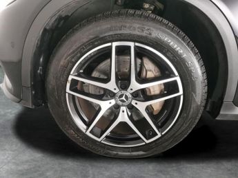 Mercedes-Benz GLC 2.1 GLC220d AMG Night Edition G-Tronic+ 4MATIC (170 ps) - CARPLA