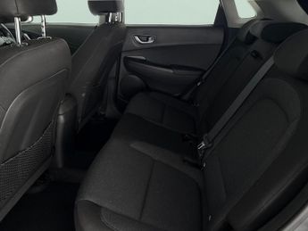 Hyundai Kona 39kWh Premium (10.5kW Charger) (136 ps) - LED - REVERSE CAM - NA