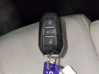 DS Automobiles DS 3 Crossback E-TENSE 50kWh Ultra Prestige Crossback (136 ps) - LED - REVERSE 