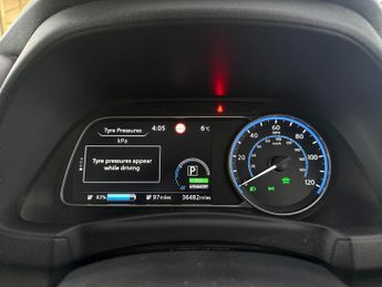 Nissan Leaf 40kWh Acenta (150 ps) - LANE DEPARTURE  - CRUISE - AIR CON