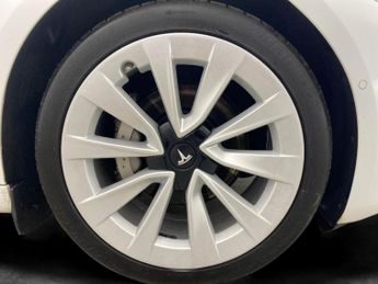 Tesla Model 3 (Dual Motor) Long Range 4WDE (346 ps) - ACTIVE LANE ASSIST - KEY