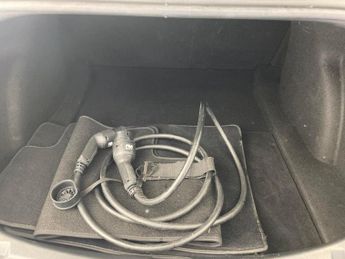 Tesla Model 3 (Dual Motor) Long Range 4WDE (346 ps) - ACTIVE LANE ASSIST - KEY