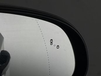 Hyundai Kona 39kWh Premium (10.5kW Charger) (136 ps) - LED - REVERSE CAM - NA