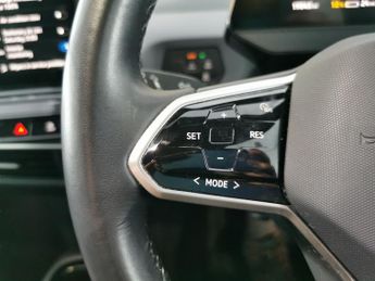 Volkswagen ID.3 Pro Performance 58kWh Life (204 ps) - PARK SENSORS - DAB - PRIVA