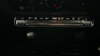 Mercedes-Benz A Class 1.3 A250e 15.6kWh AMG Line (Executive) Plug-in 8G-DCT (218 ps) -