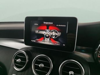 Mercedes-Benz GLC 2.1 GLC220d AMG Night Edition G-Tronic+ 4MATIC (170 ps) - CARPLA