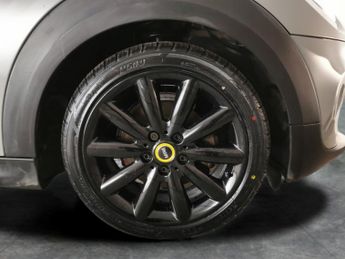 Mini Electric Hatch Cooper SE 32.6kWh Level 2 (184 ps) - HEATED SEATS - NAV