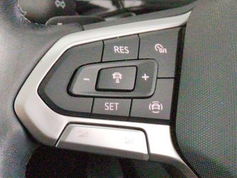 Volkswagen T-cross 1.0 TSI Black Edition DSG (110 ps) - LANE DEPARTURE  - BLUETOOTH