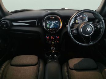 Mini Electric Hatch Cooper SE 32.6kWh Level 2 (184 ps) - HEATED SEATS - NAV