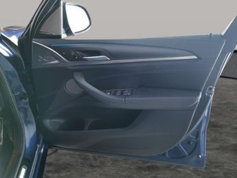 BMW iX3 80kWh M Sport Pro (286 ps) - HUD - PARK ASSIST - HK AUDIO