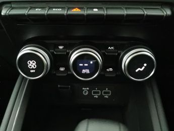 Renault Clio 1.6 E-TECH Evolution (145 ps) - CRUISE - SPEED LIMIT RECOG - DRI