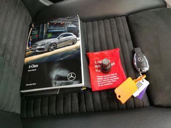 Mercedes-Benz A Class 2.1 A200d AMG Line (Premium) 7G-DCT (136 ps) - NAV - COMFORT PAC