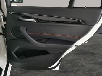 BMW X1 1.5 25e 10kWh Sport Plug-in xDrive (220 ps) - PERFORMANCE CONTRO