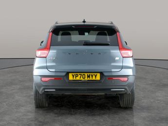 Volvo XC40 1.5h T5 Twin Engine Recharge 10.7kWh R-Design Pro Plug-in (262 p