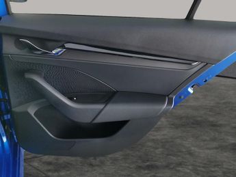 Skoda Octavia 1.4 TSI iV 13kWh SE Technology Plug-in DSG (204 ps) - PARK SENSO