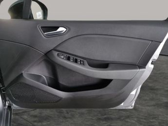 Renault Clio 1.6 E-TECH Evolution (145 ps) - CRUISE - SPEED LIMIT RECOG - DRI