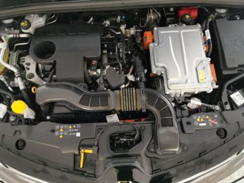 Renault Clio 1.6 E-TECH Evolution (145 ps) - CRUISE - SPEED LIMIT RECOG - DRI