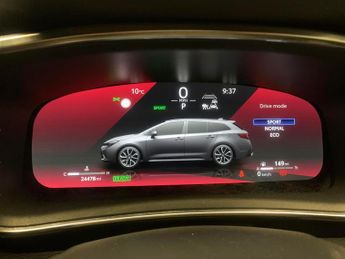 Toyota Corolla 1.8 VVT-h Icon Touring Sports CVT (140 ps) - NAV - HEATED SEATS