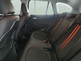 BMW X1 1.5 25e 10kWh Sport Plug-in xDrive (220 ps) - PERFORMANCE CONTRO