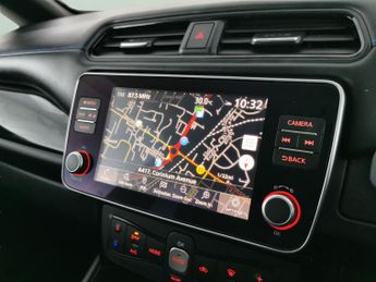 Nissan Leaf 39kWh Tekna (150 ps) - 360 CAM - LED - REVERSE CAM