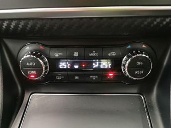 Mercedes-Benz A Class 2.1 A200d AMG Line (Premium) 7G-DCT (136 ps) - NAV - COMFORT PAC