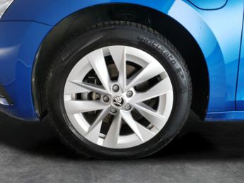 Skoda Octavia 1.4 TSI iV 13kWh SE Technology Plug-in DSG (204 ps) - PARK SENSO