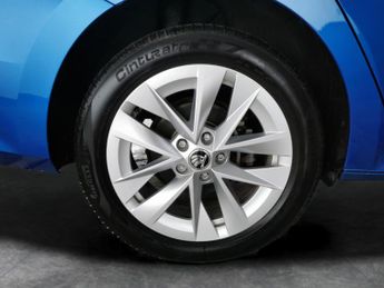 Skoda Octavia 1.4 TSI iV 13kWh SE Technology Plug-in DSG (204 ps) - PARK SENSO