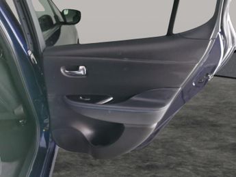 Nissan Leaf 39kWh Tekna (150 ps) - 360 CAM - LED - REVERSE CAM