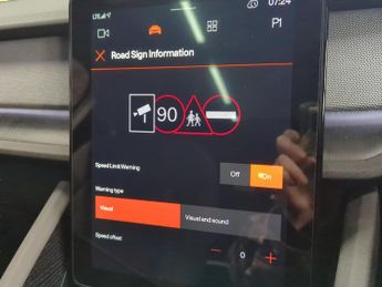 Polestar Polestar 2 Dual Motor 78kWh Long Range Plus Pilot Fastback 4WDE (408 ps) - 