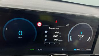 Hyundai Kona 48.4kWh Advance (156 ps) - HEATED STEERING - LANE DEPARTURE  - B