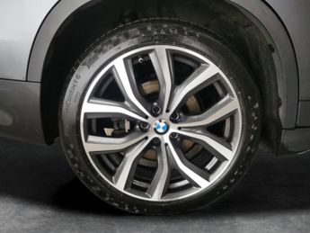 BMW X1 1.5 25e 10kWh Sport Plug-in xDrive (220 ps) - BLACK ROOF RAILS