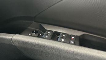 Audi Q4 E-tron 40 S line 82kWh (204 ps) - DRIVING MODES - SPEED LIMIT RECOG - A