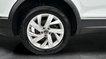 Volkswagen Tiguan 1.4 TSI 13kWh Life Plug-in DSG (245 ps) - SD CARD MEDIA INPUT