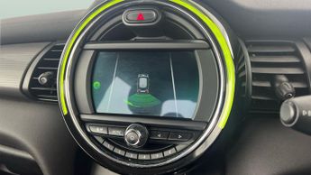 Mini Hatch 1.5 Cooper Classic Steptronic (136 ps) - SPLIT FOLDING REAR SEAT