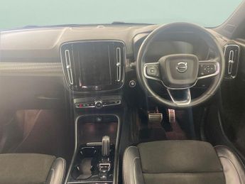 Volvo XC40 2.0 B4 MHEV R-Design AWD (197 ps) - PARK ASSIST - LED - LANE DEP