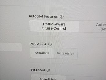 Tesla Model Y (Dual Motor) Long Range 4WDE (384 bhp) - PARK ASSIST - LED - REV