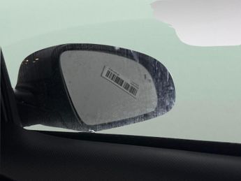 Hyundai Kona 64kWh Premium (10.5kW Charger) (204 ps) - REVERSE CAM - NAV - HE