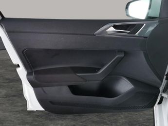 Volkswagen Polo 2.0 TSI GTI DSG (207 ps) - BLUETOOTH - ADAPTIVE CHASSIS CONTROL 