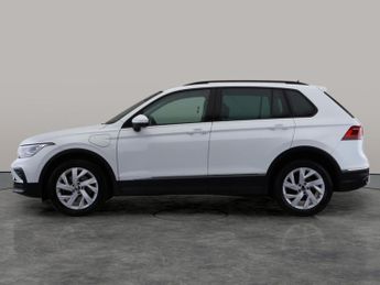 Volkswagen Tiguan 1.4 TSI 13kWh Life Plug-in DSG (245 ps) - SD CARD MEDIA INPUT