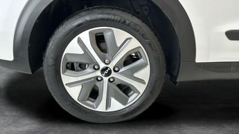 Kia Niro 39kWh 2 (134 bhp) - CRUISE - PADDLE SHIFT - 17IN ALLOYS