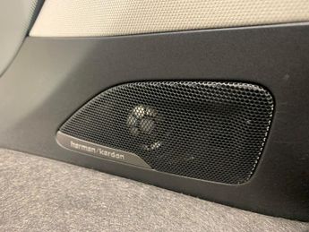 BMW i3 42.2kWh S (184 ps) - DRIVING ASSISTANT - SUNROOF - HK AUDIO