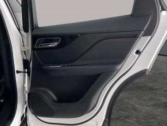 Jaguar F-PACE 2.0 D180 Prestige AWD (180 ps) - WIFI - BLUETOOTH - CRUISE