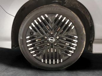 Nissan Leaf 39kWh Tekna (150 ps) - LED - NAV - LANE DEPARTURE