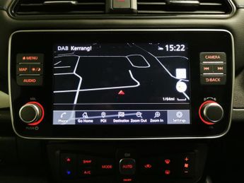 Nissan Leaf 39kWh Tekna (150 ps) - LED - NAV - LANE DEPARTURE